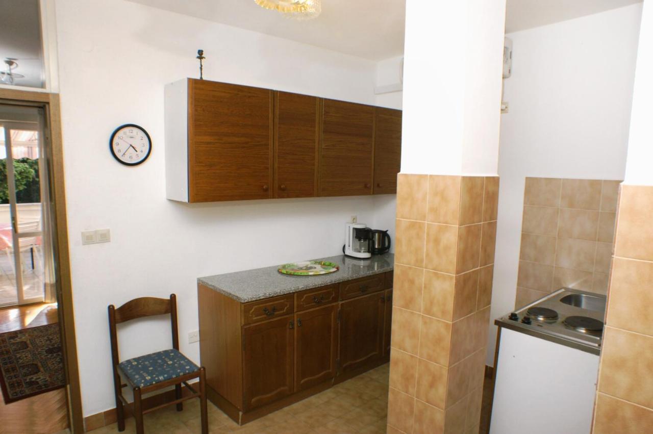 Apartments By The Sea Novalja, Pag - 4052 Exterior photo